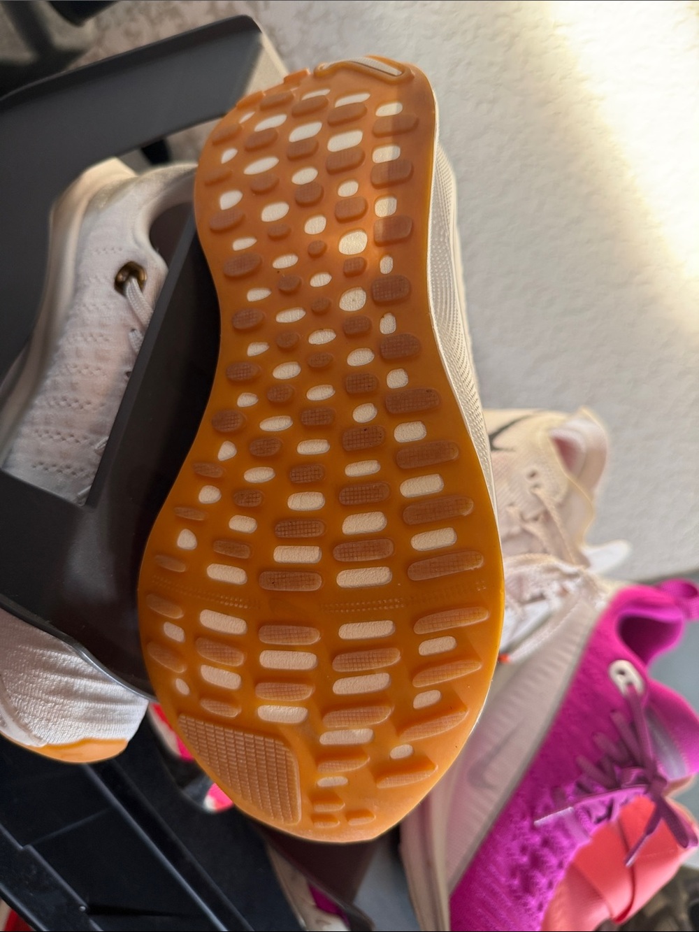 Nike Women's Cream Knit Running Sneakers with Gold Swoosh - Picture 2 of 3